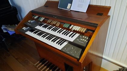 Eminent-310U Jarre model, needing service.